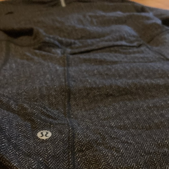 Lululemon wool-blend Define 3/4 zip jacket - herringbone - women’s 6 - Picture 6 of 8